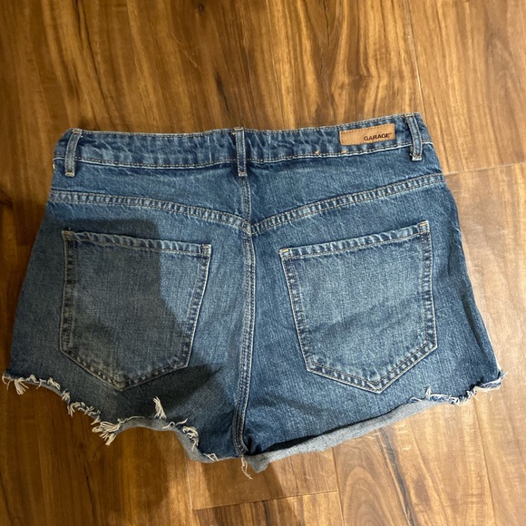 Garage Jean Shorts - Picture 4 of 4